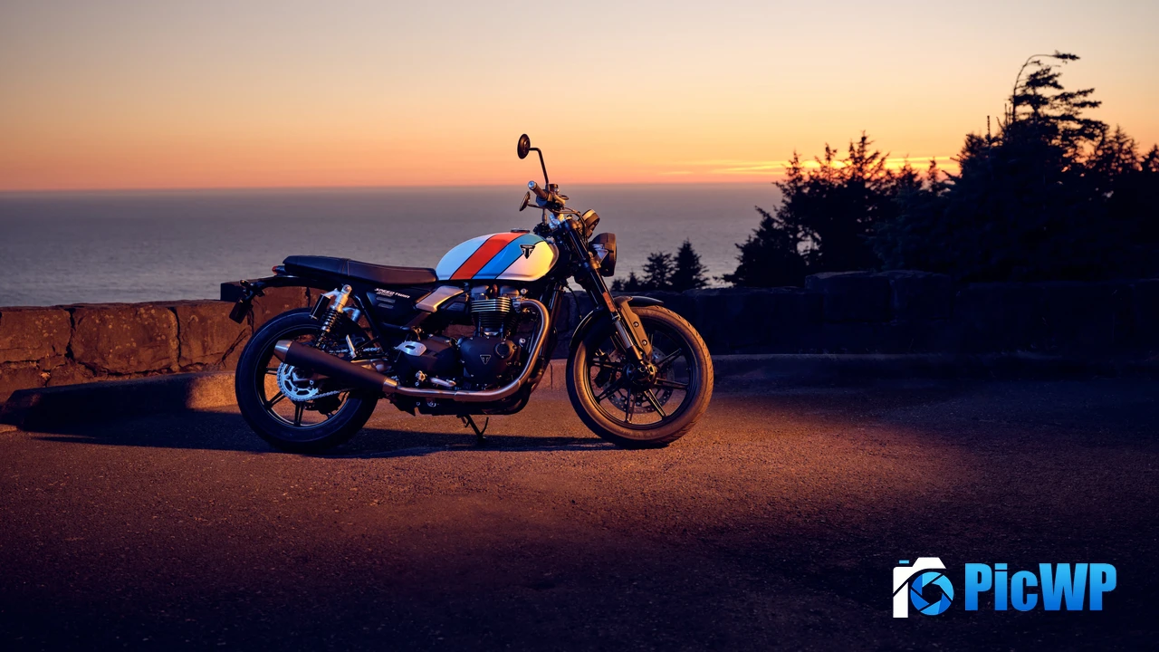 Triumph Speed Twin 900 2025 4K PC Wallpaper