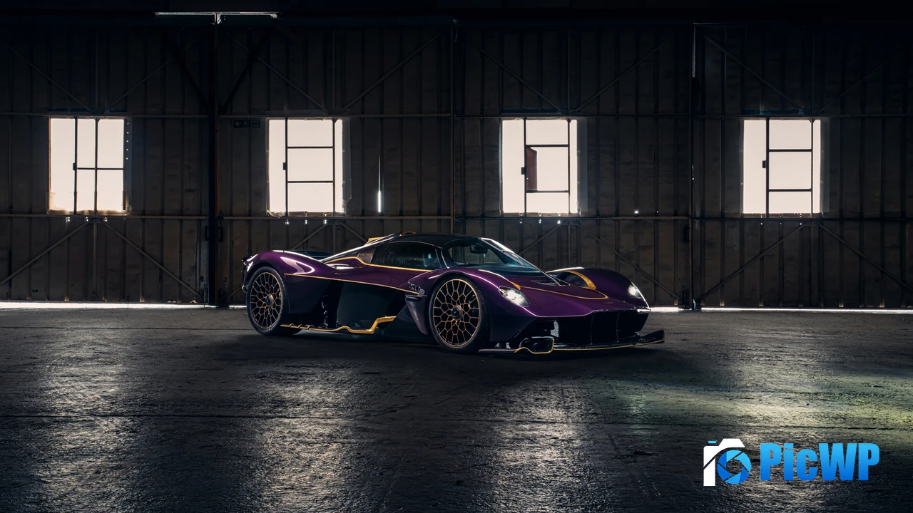 Aston Martin Valkyrie 3K Mobile Wallpaper