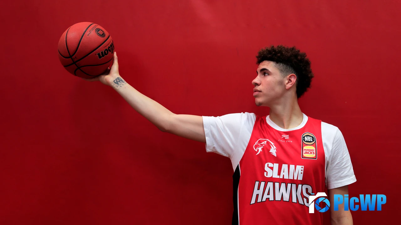 LaMelo Ball Basketball player 4K PC Wallpaper
