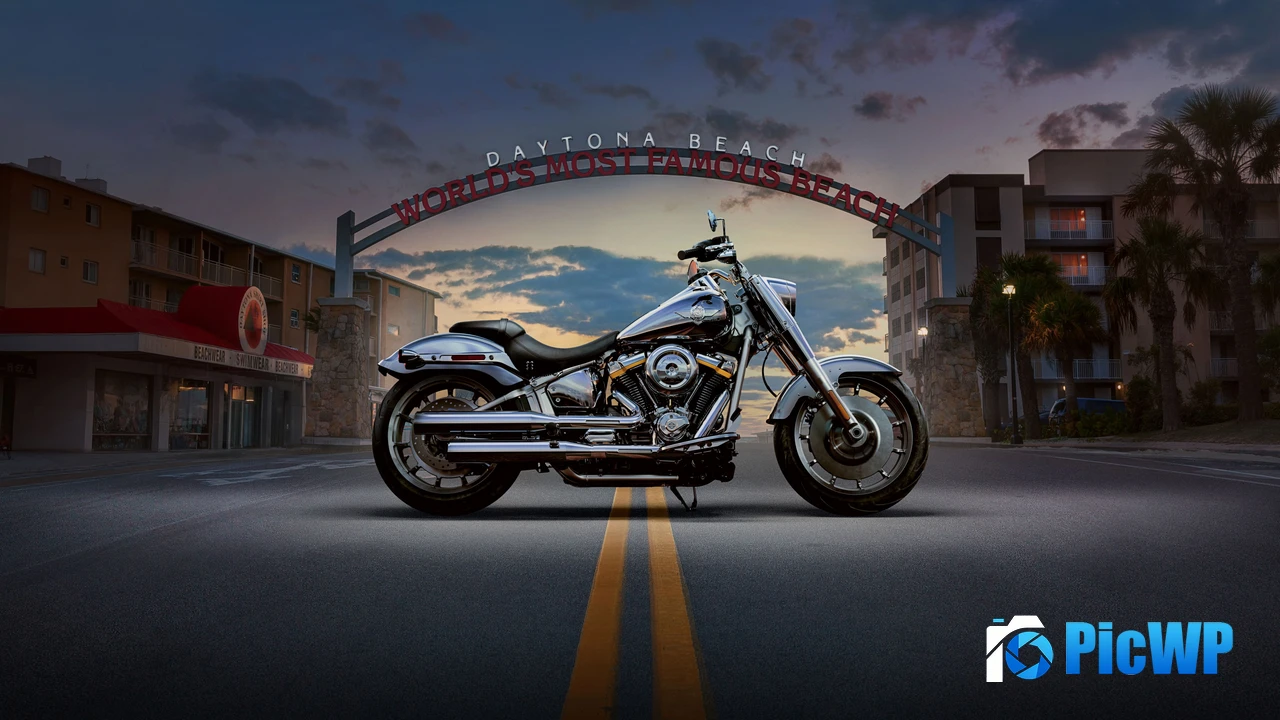 Harley-Davidson Fat Boy Daytona Beach 4K PC Wallpaper