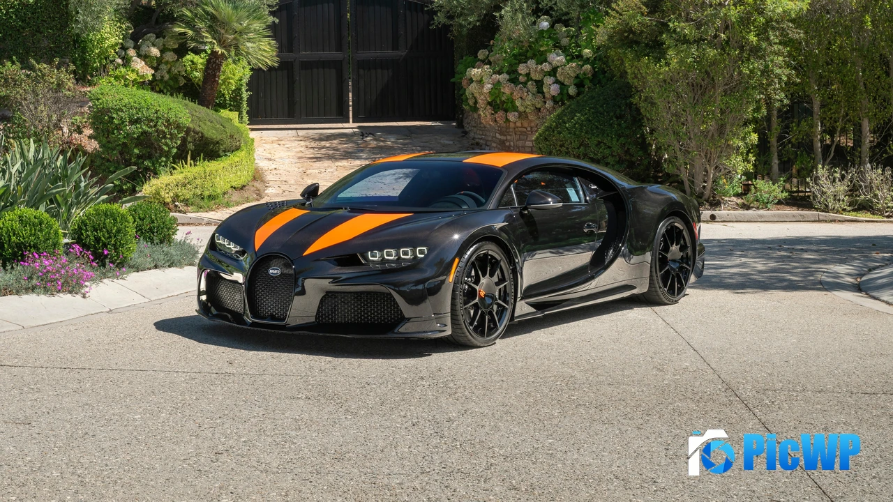 Bugatti Chiron Super Sport 300+ 4K PC Wallpaper