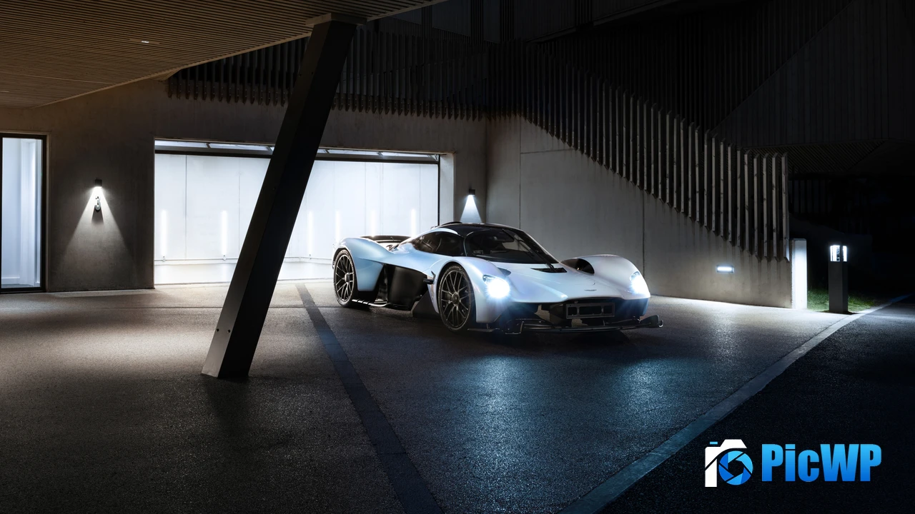 Aston Martin Valkyrie 3K Mobile Wallpaper