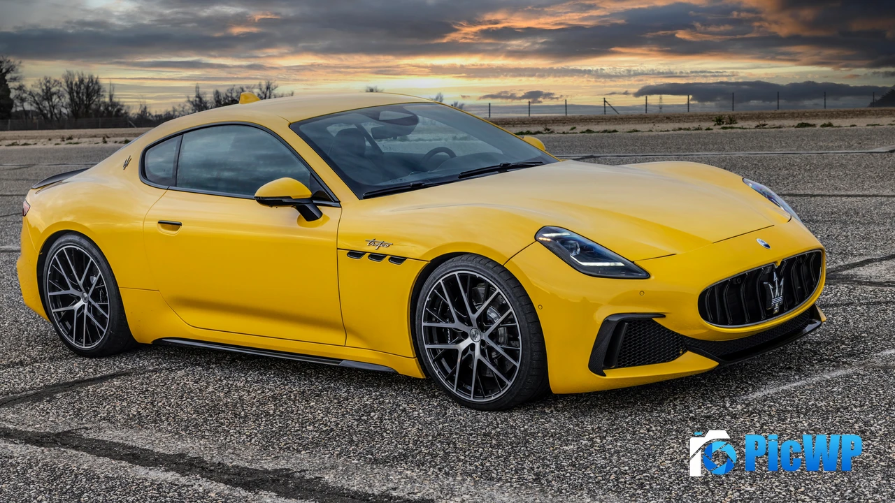 Maserati GranTurismo Trofeo 2023 4K PC Wallpaper