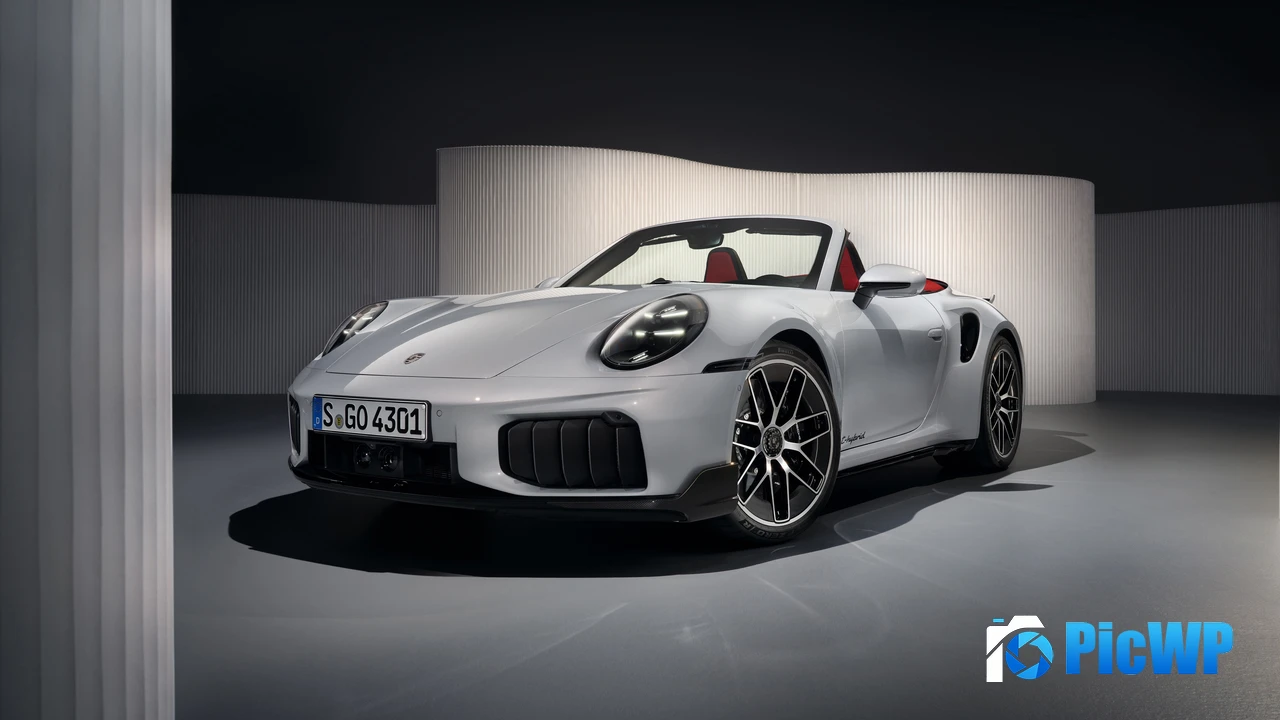 Porsche 911 Turbo S Cabriolet 2025 4K PC Wallpaper