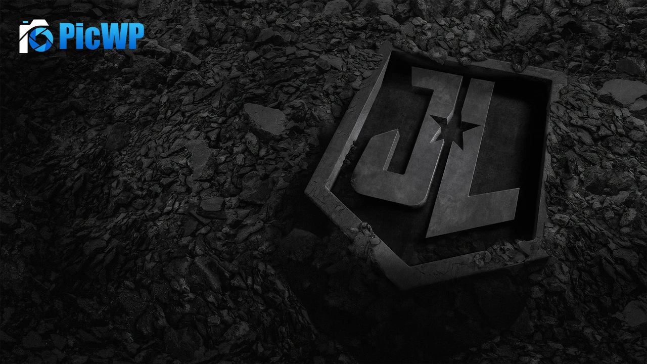 Justice League Monochrome 4K PC Wallpaper
