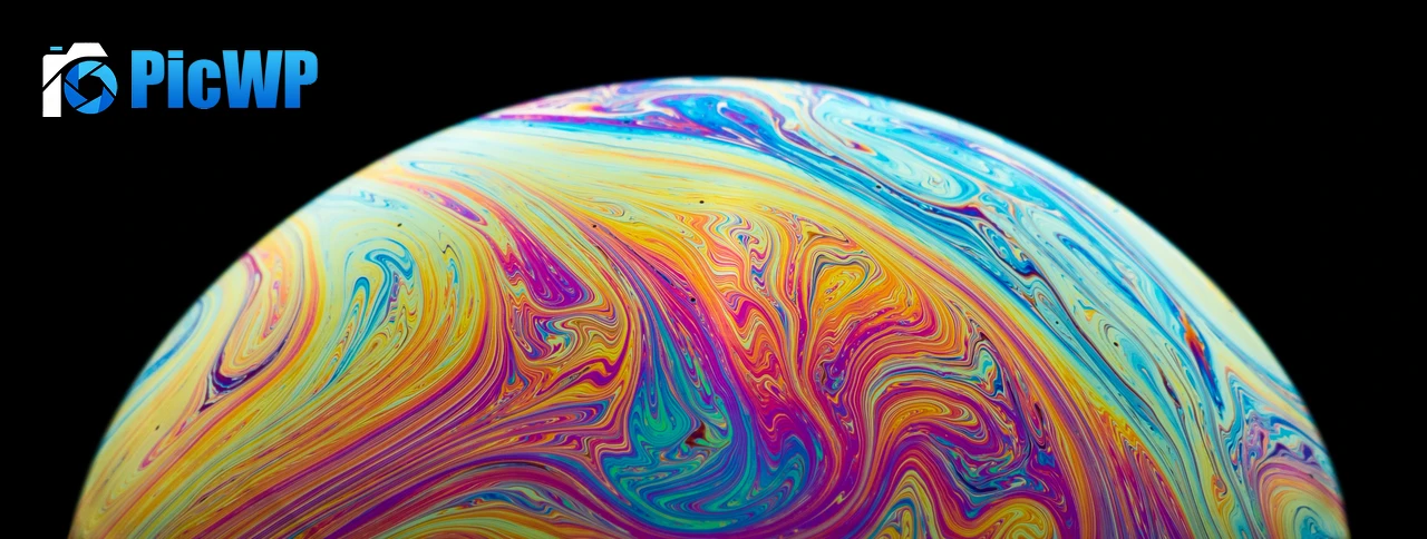 Soap Bubble Modern Art 5K Wide Wallpaper