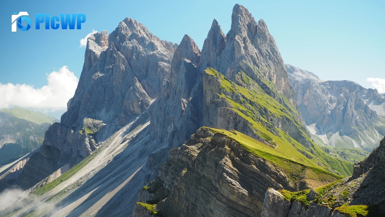 Val di Funes Dolomites 4K PC Wallpaper