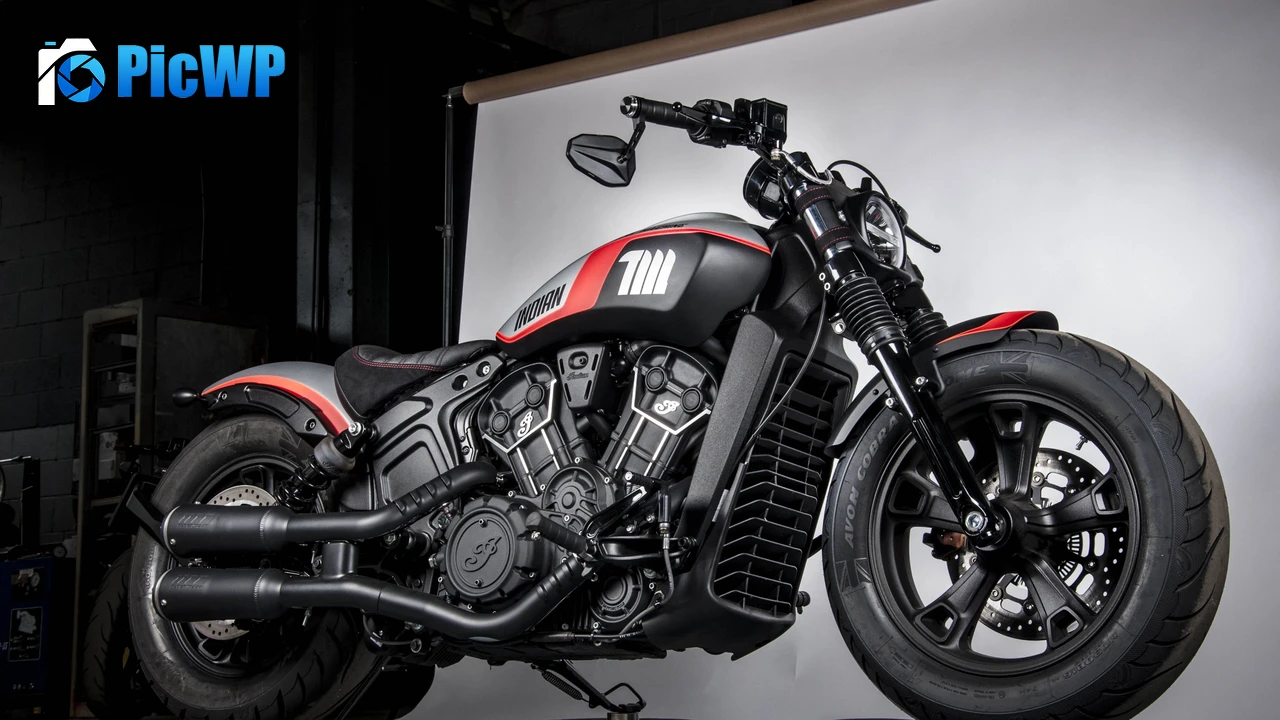 Indian Motorcycles Scout Bobber Sixty Neon 4K PC Wallpaper