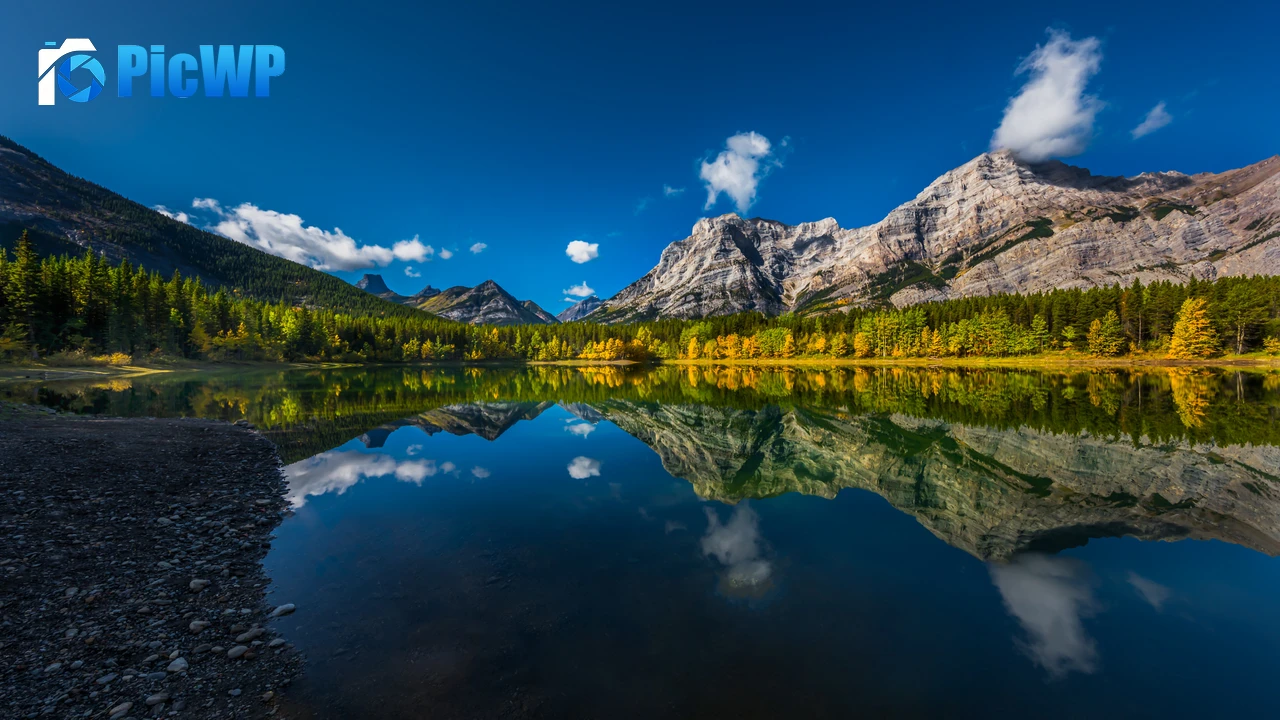 Wedge Pond Canada 4K PC Wallpaper