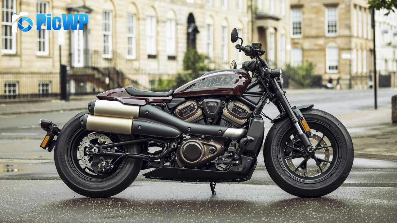 Harley-Davidson Sportster S Custom motorcycle 4K PC Wallpaper