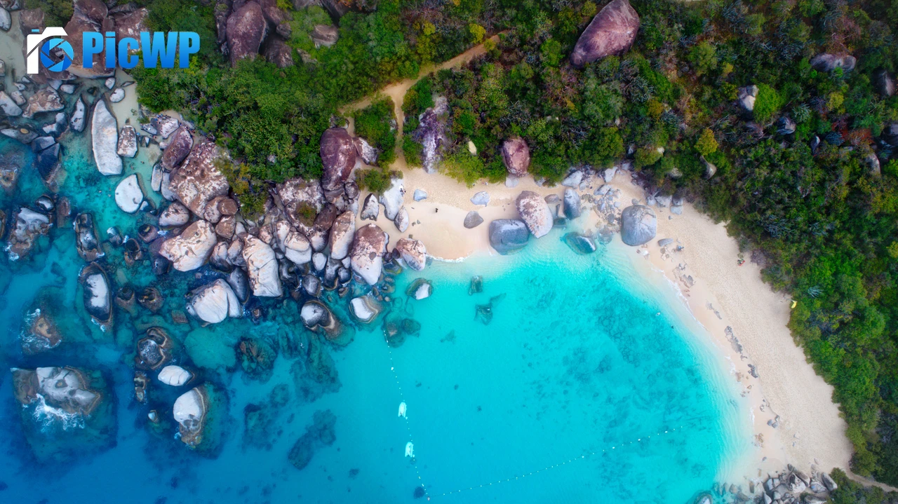 Sea shore Rocks 4K PC Wallpaper