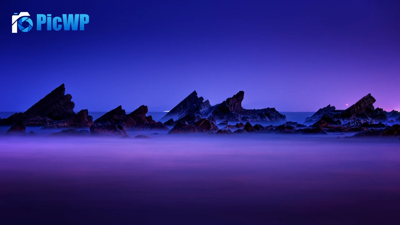 Rocky coast Aesthetic 4K PC Wallpaper