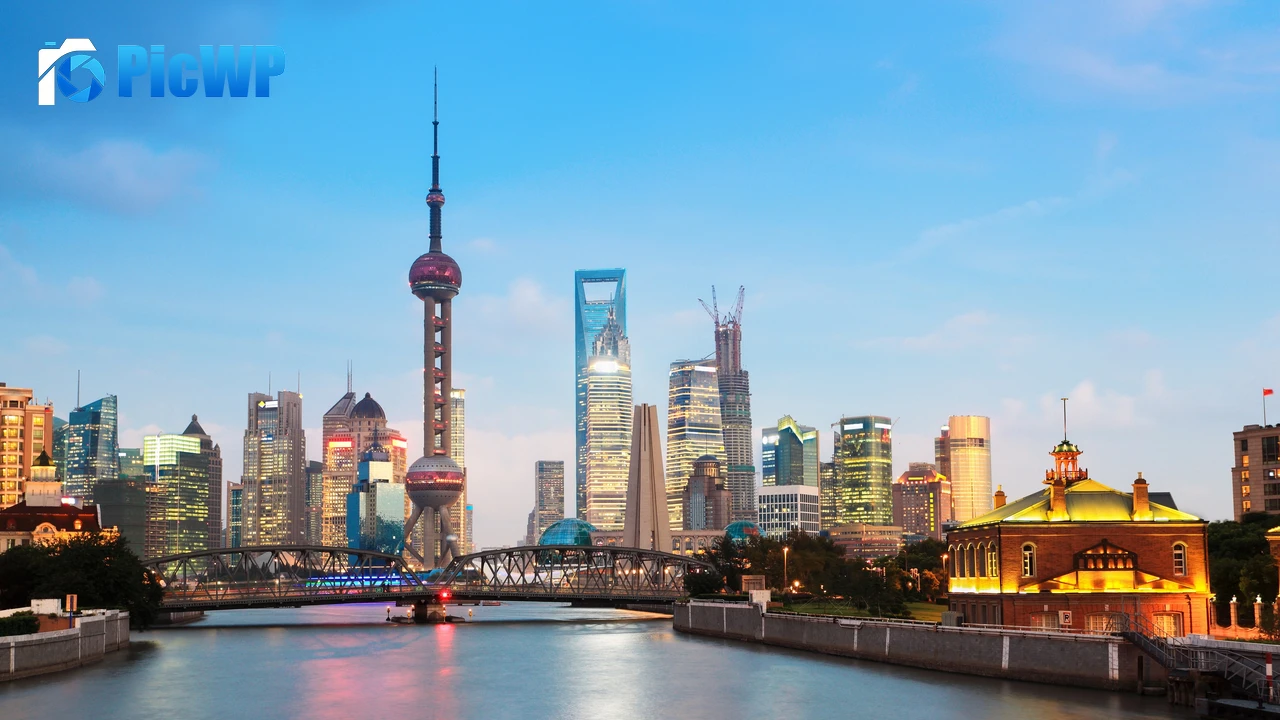 Waibaidu Bridge Oriental Pearl Tower 4K PC Wallpaper