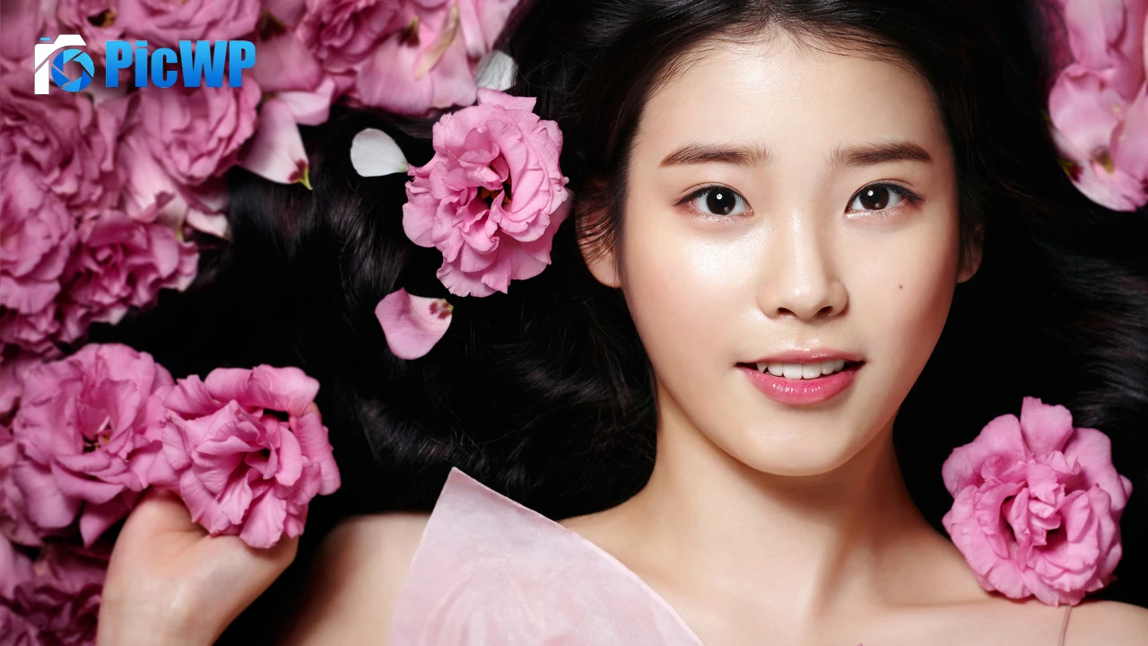 IU South Korean Singer 4K PC Wallpaper