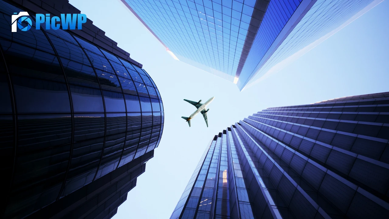 Airplane Looking up at Sky 4K PC Wallpaper