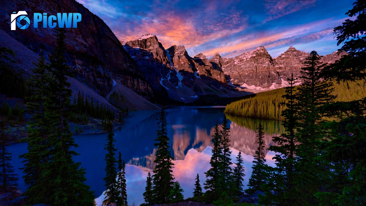 Moraine Lake Aesthetic 4K PC Wallpaper