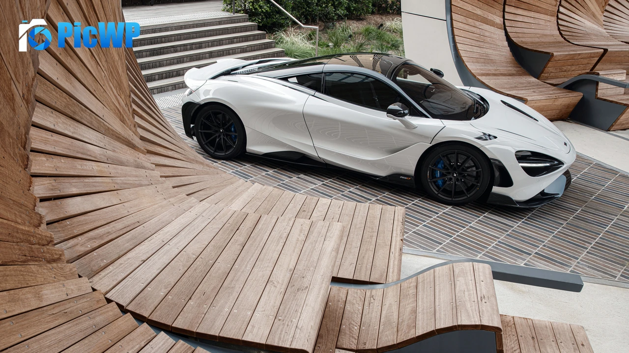 McLaren 765LT 4K PC Wallpaper