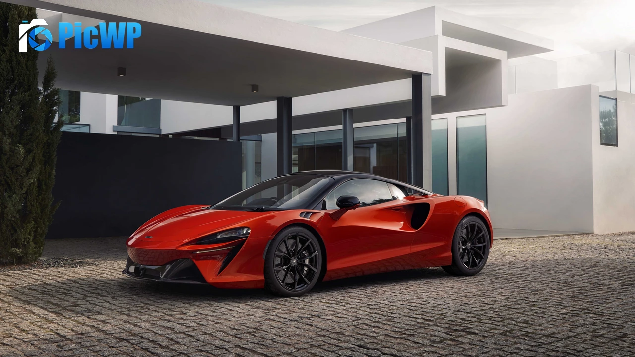 McLaren Artura Supercar 4K PC Wallpaper
