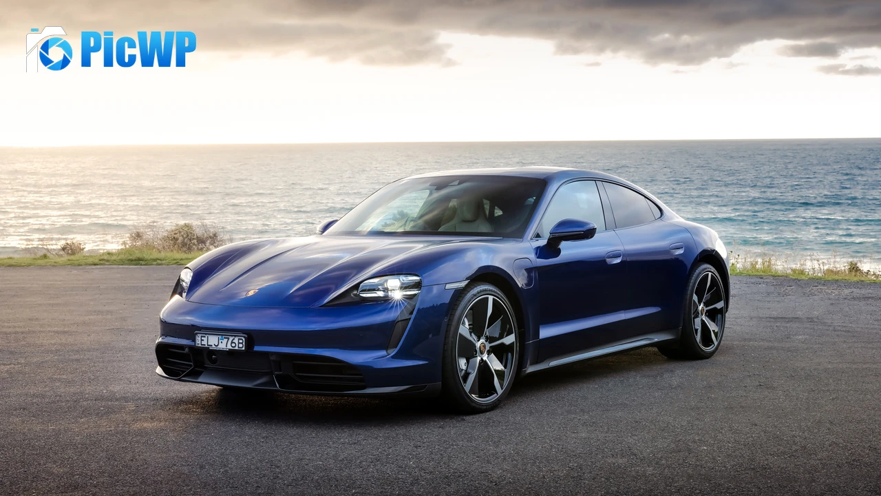 Porsche Taycan Turbo 2021 4K PC Wallpaper