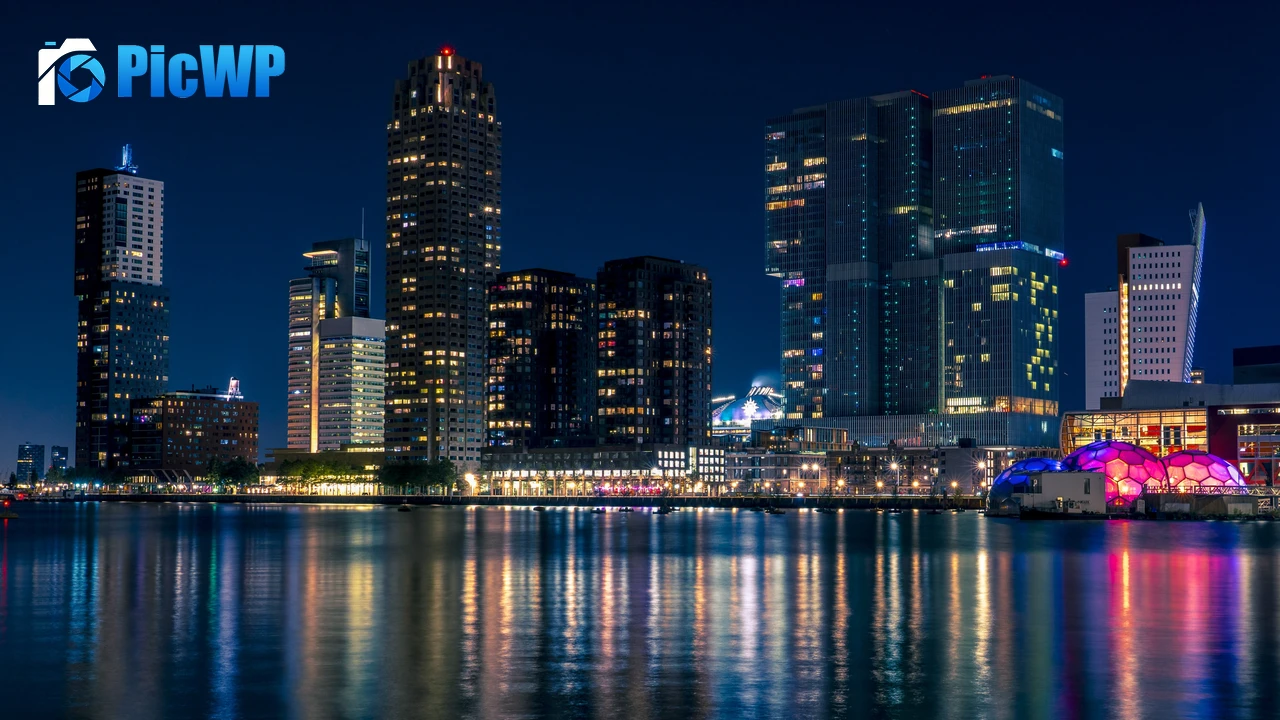 City Skyline Rotterdam 4K PC Wallpaper