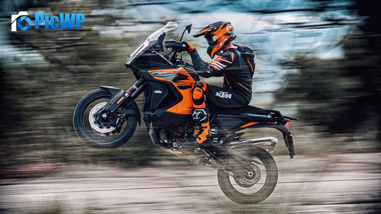 KTM 1290 Super Adventure S 2021 4K PC Wallpaper