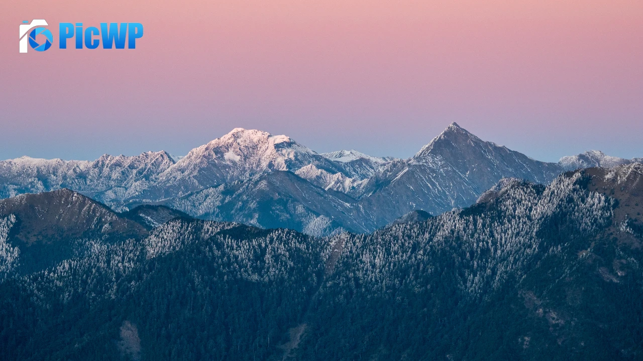 Nanhu Mountain Taiwan 4K PC Wallpaper