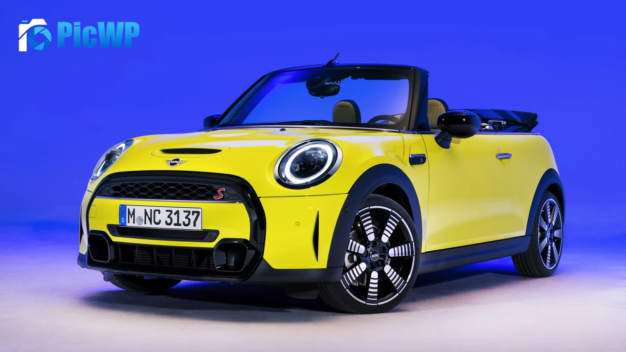 MINI Cooper S Cabrio 2021 4K PC Wallpaper