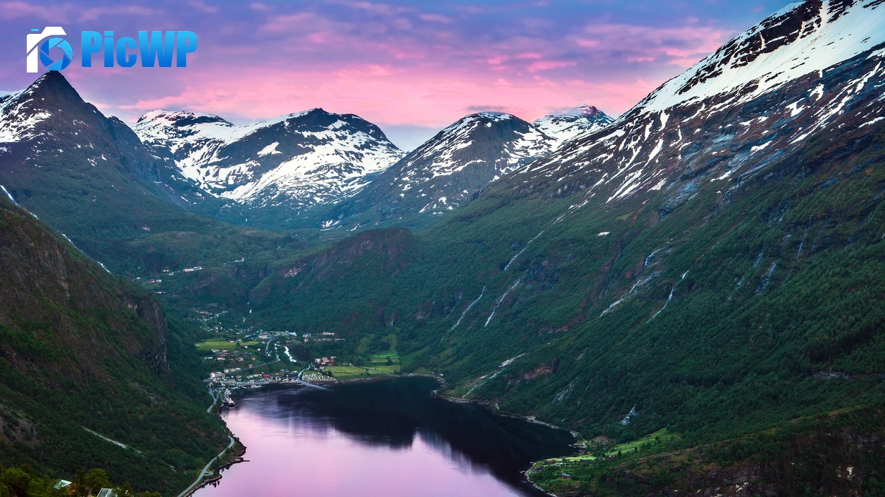 Geiranger Fjord Norway 4K PC Wallpaper