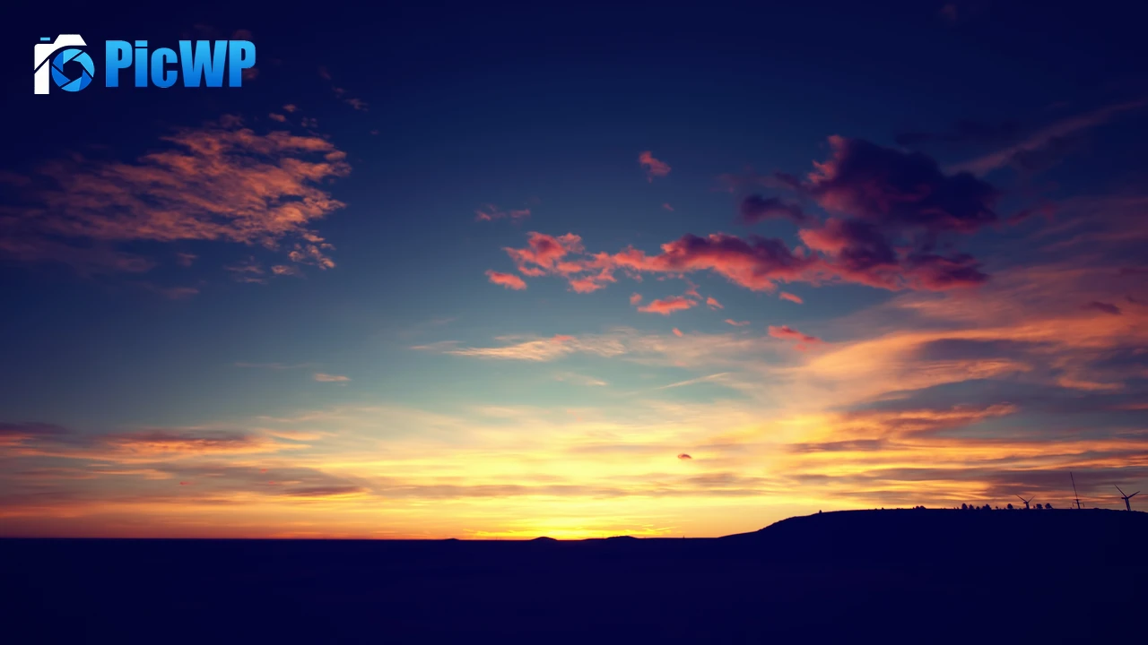 Majestic Sunset 4K PC Wallpaper