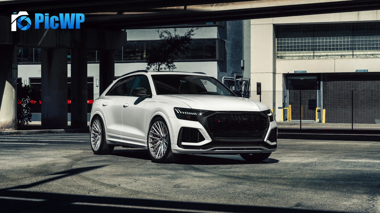 Audi RS Q8 4K PC Wallpaper