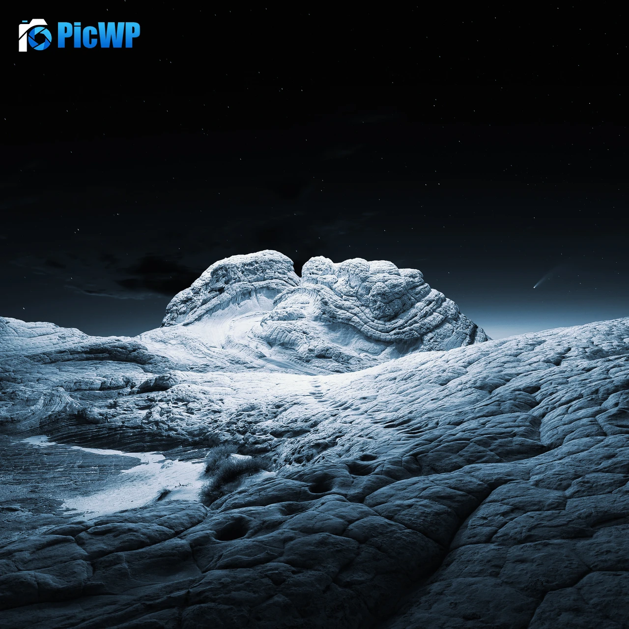 macOS Big Sur Cold 3K Fold Wallpaper