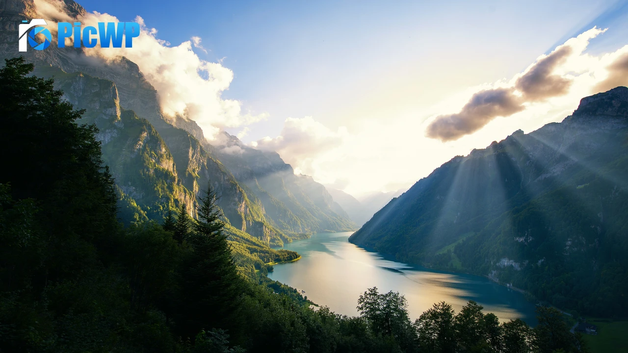 Klöntalersee Lake Alps 4K PC Wallpaper