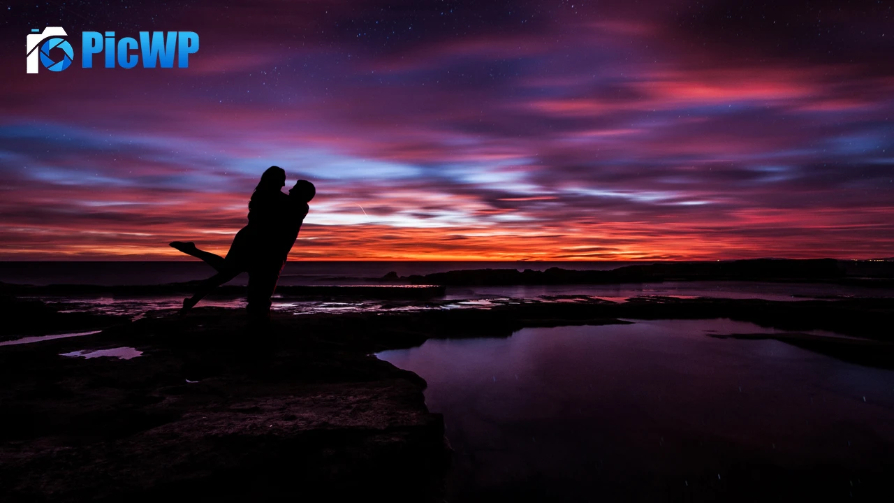 Couple Sunset 4K PC Wallpaper