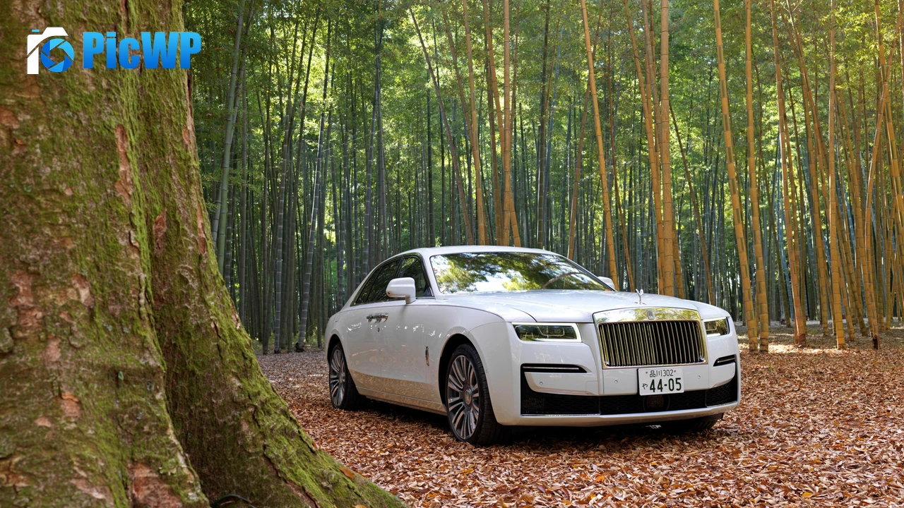 Rolls-Royce Ghost 2021 4K PC Wallpaper
