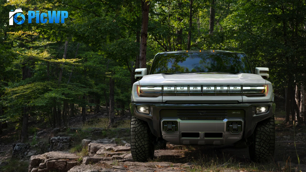 GMC Hummer EV Electric SUV 4K PC Wallpaper
