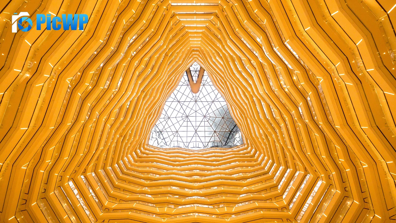 Tall atrium Yellow 4K PC Wallpaper
