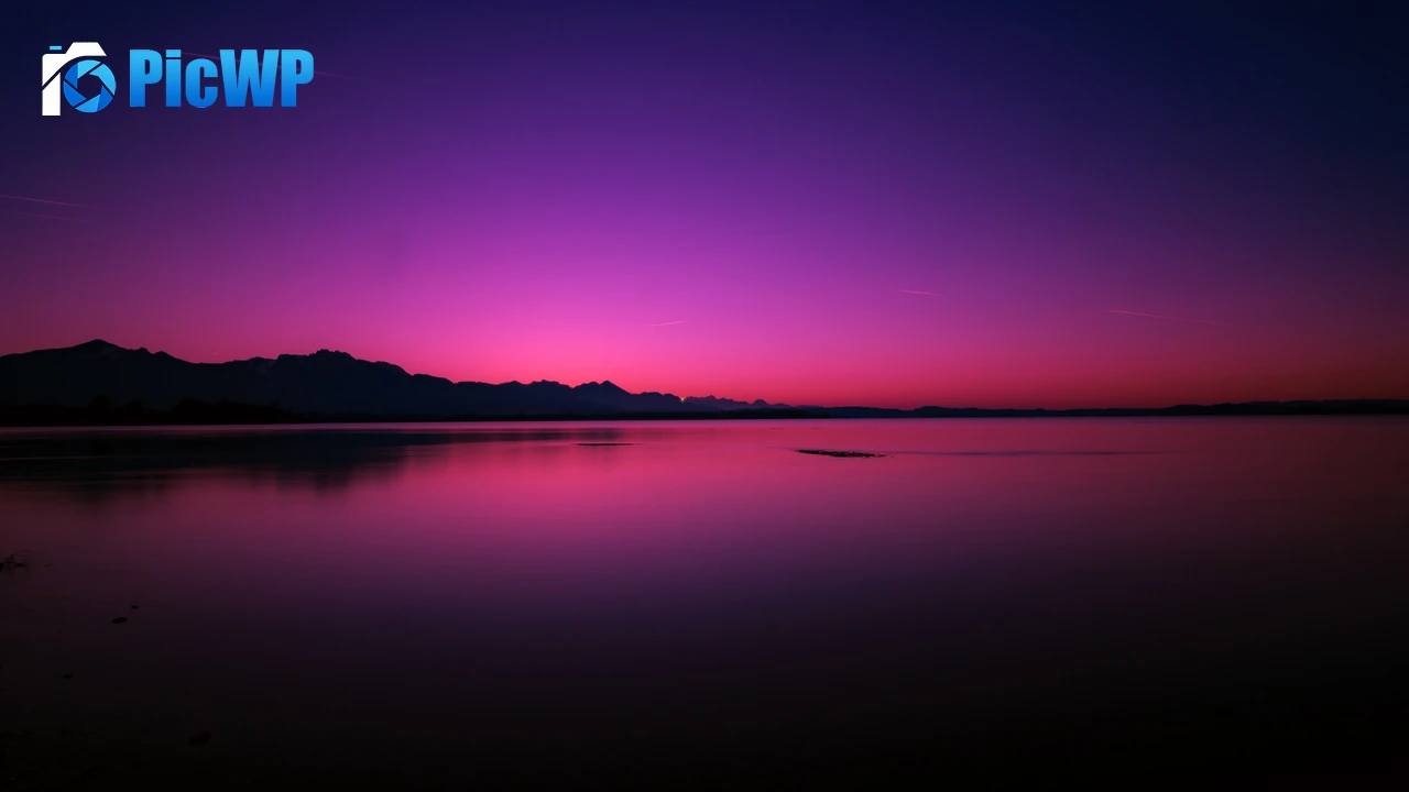 Sunset Lake 4K PC Wallpaper