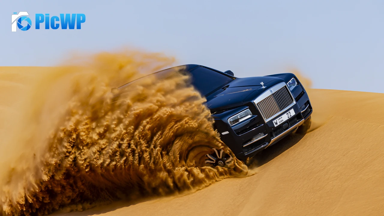 Rolls-Royce Cullinan Desert 4K PC Wallpaper