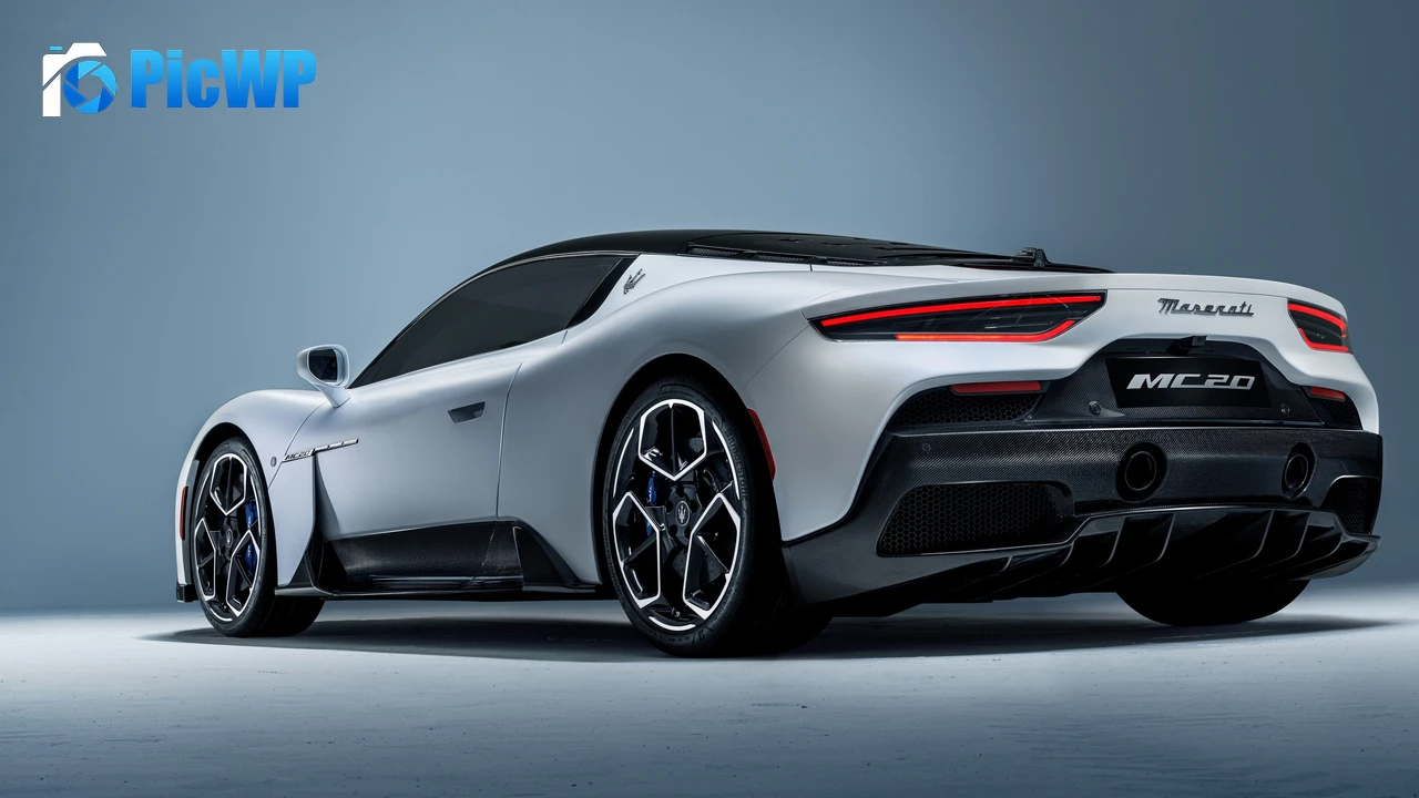 Maserati MC20 Rear View 4K PC Wallpaper