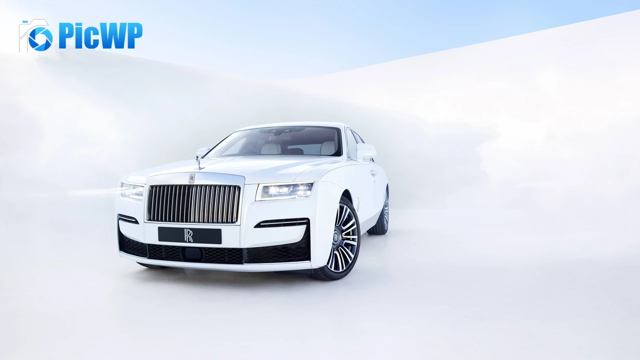 Rolls-Royce Ghost White 4K PC Wallpaper
