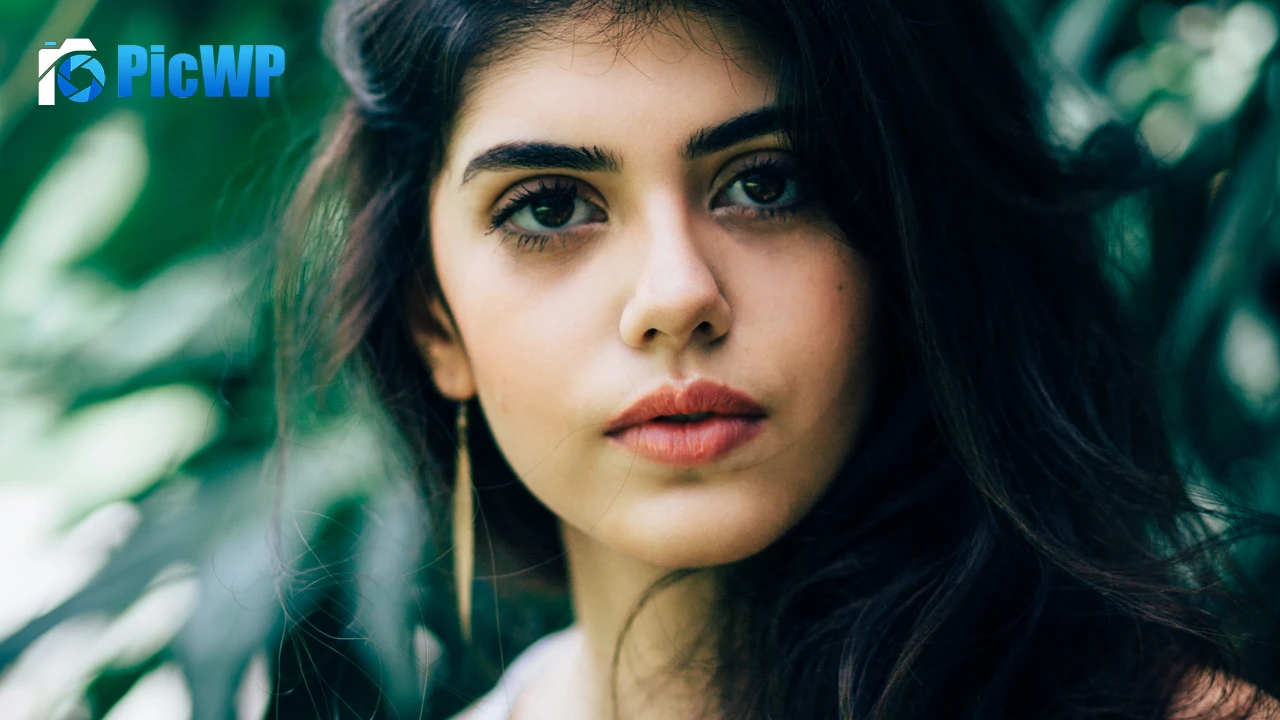Sanjana Sanghi Closeup 4K PC Wallpaper