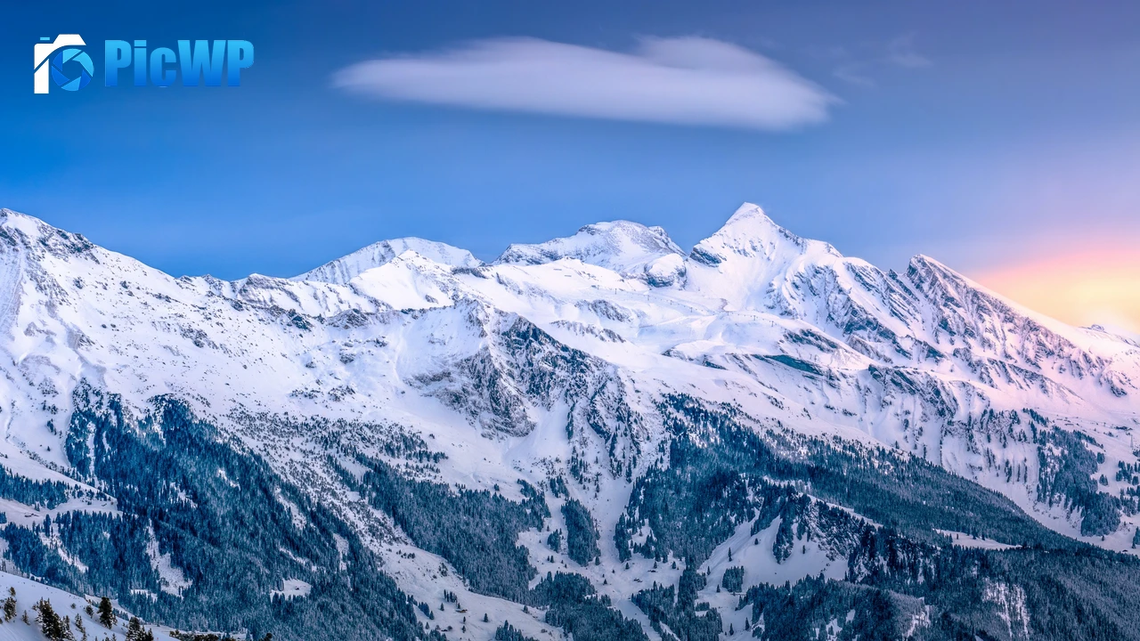 Kleine Scheidegg Mountains 4K PC Wallpaper