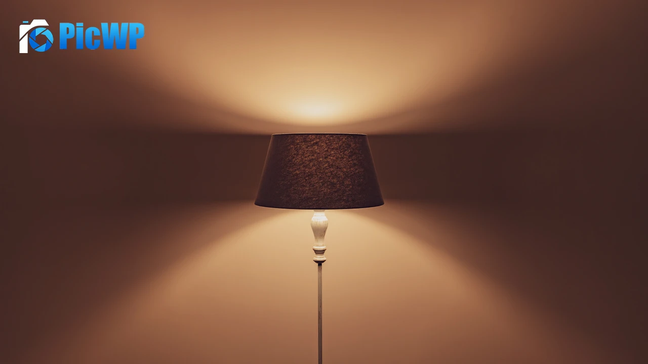 Lamp Interior 4K PC Wallpaper