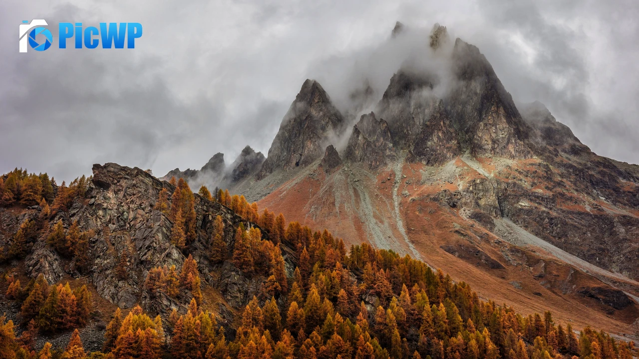 Mountains Forest 4K PC Wallpaper