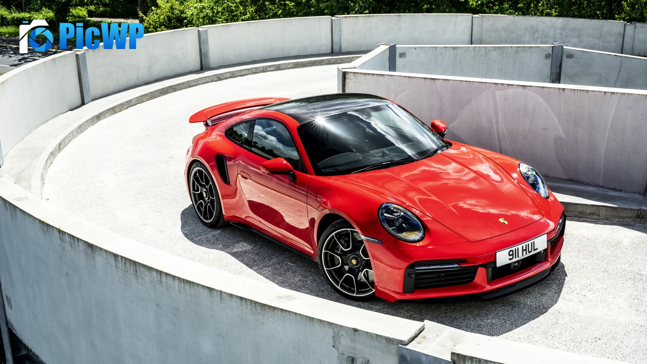 Porsche 911 Turbo S 2020 4K PC Wallpaper