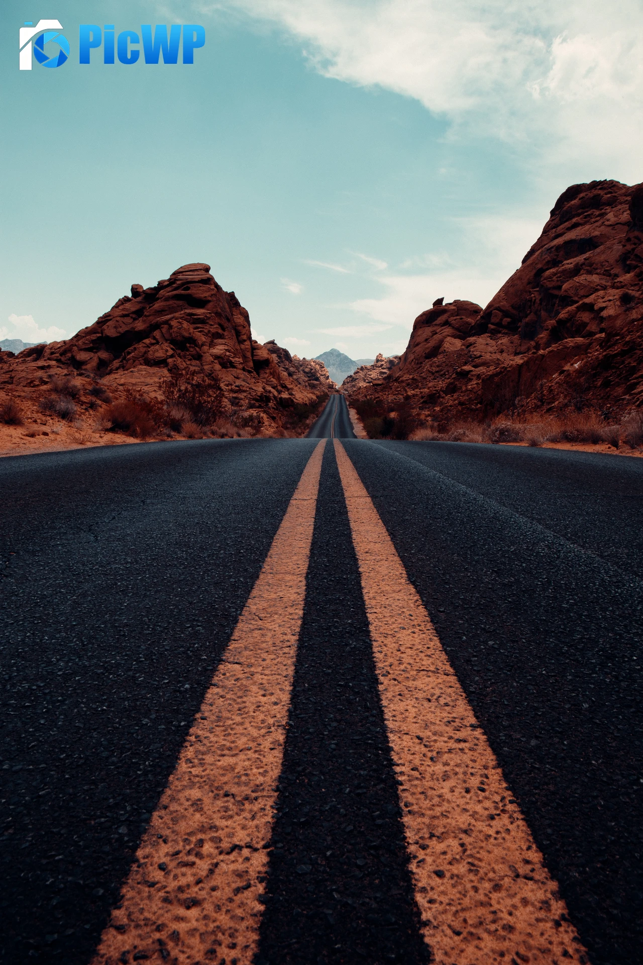 Valley of Fire State Park Road 6K Mobile Wallpaper
