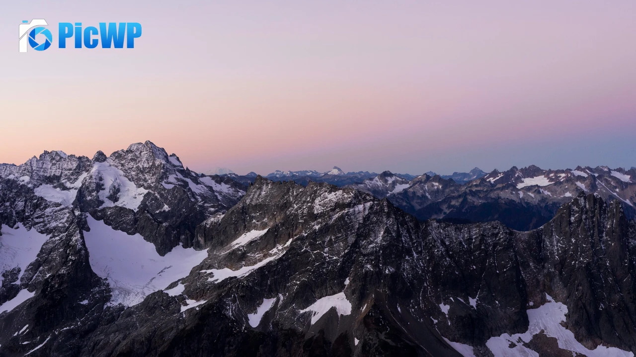 Peak Glacier 4K PC Wallpaper