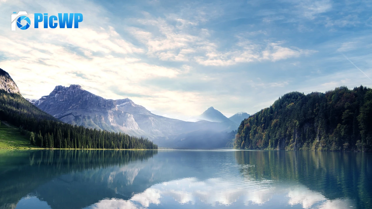 River Mountains 4K PC Wallpaper