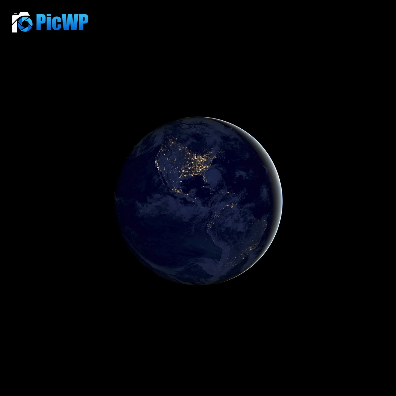Earth Night 3K Fold Wallpaper