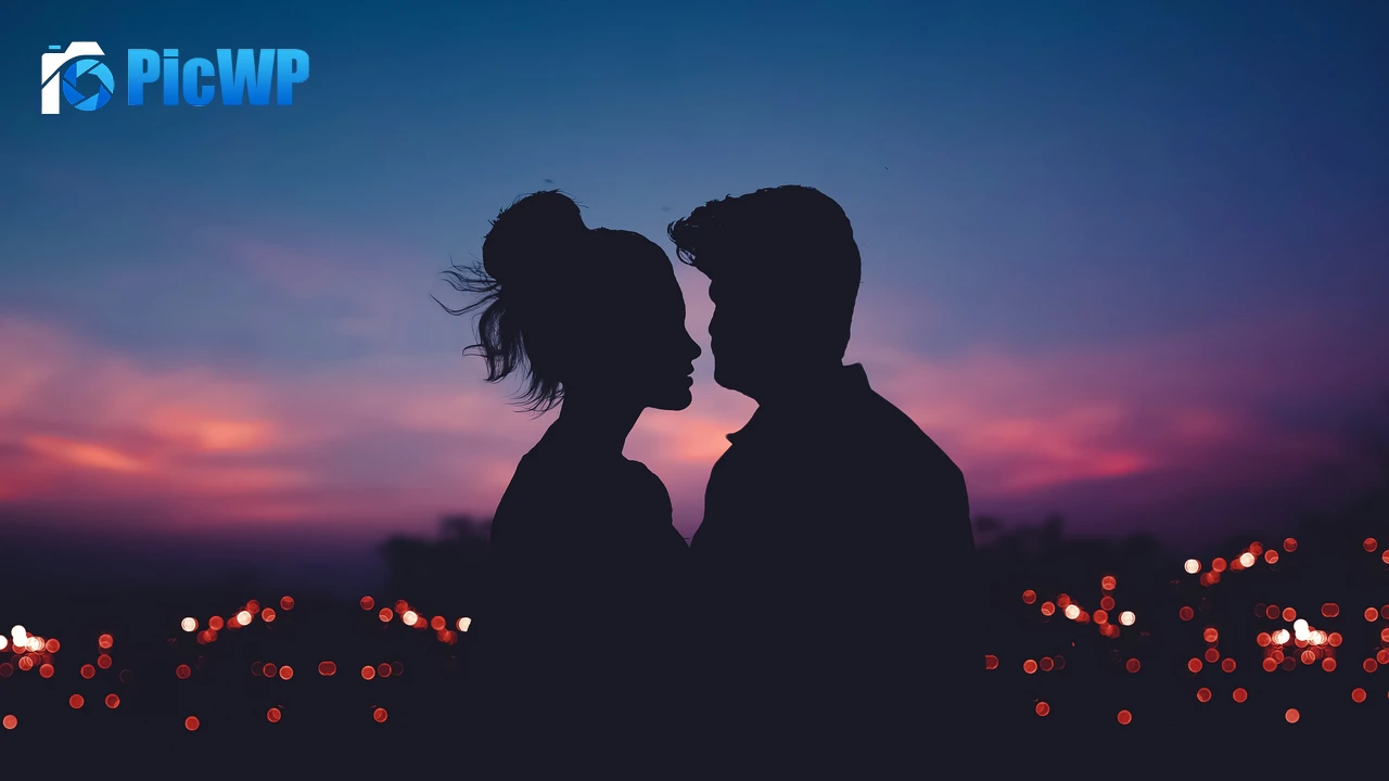 Couple Dawn 4K PC Wallpaper